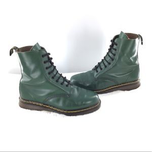 Dr. Martens Vintage 1460 Green Made in England 6/8